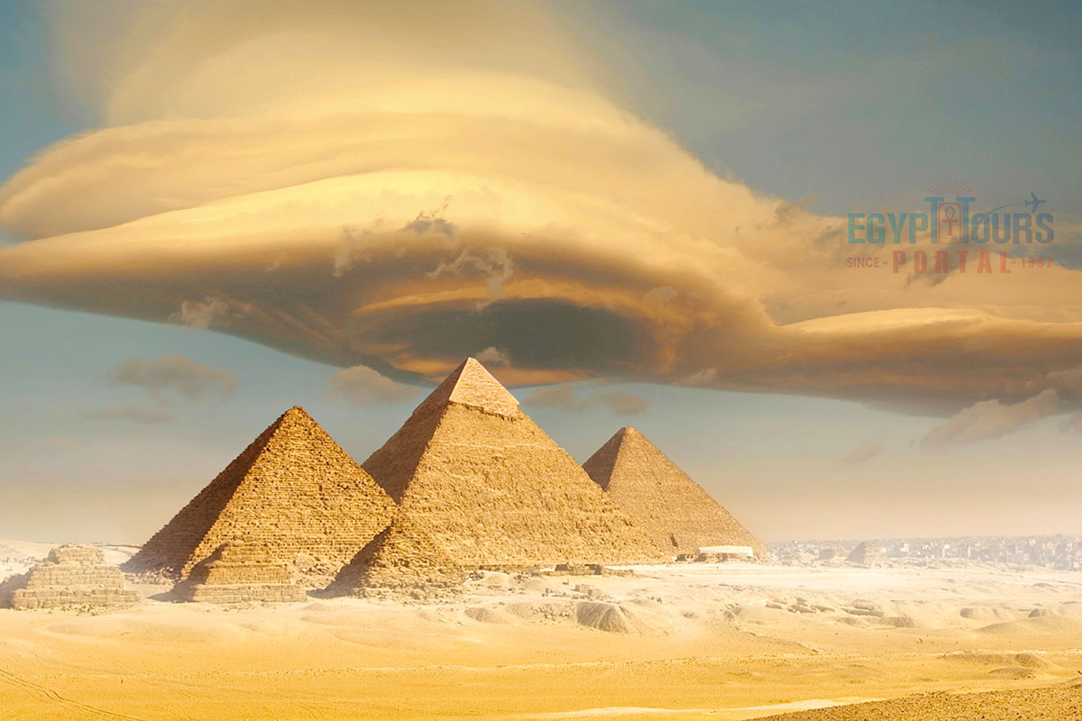 Ancient desert city ruins